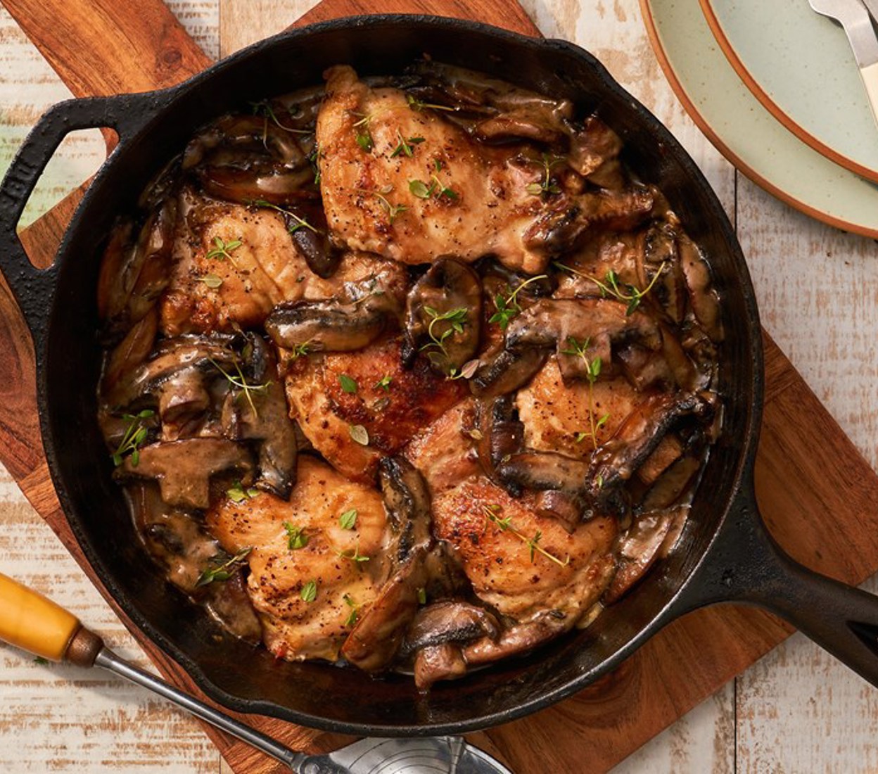 Chicken with Creamy Mushroom Sauce 