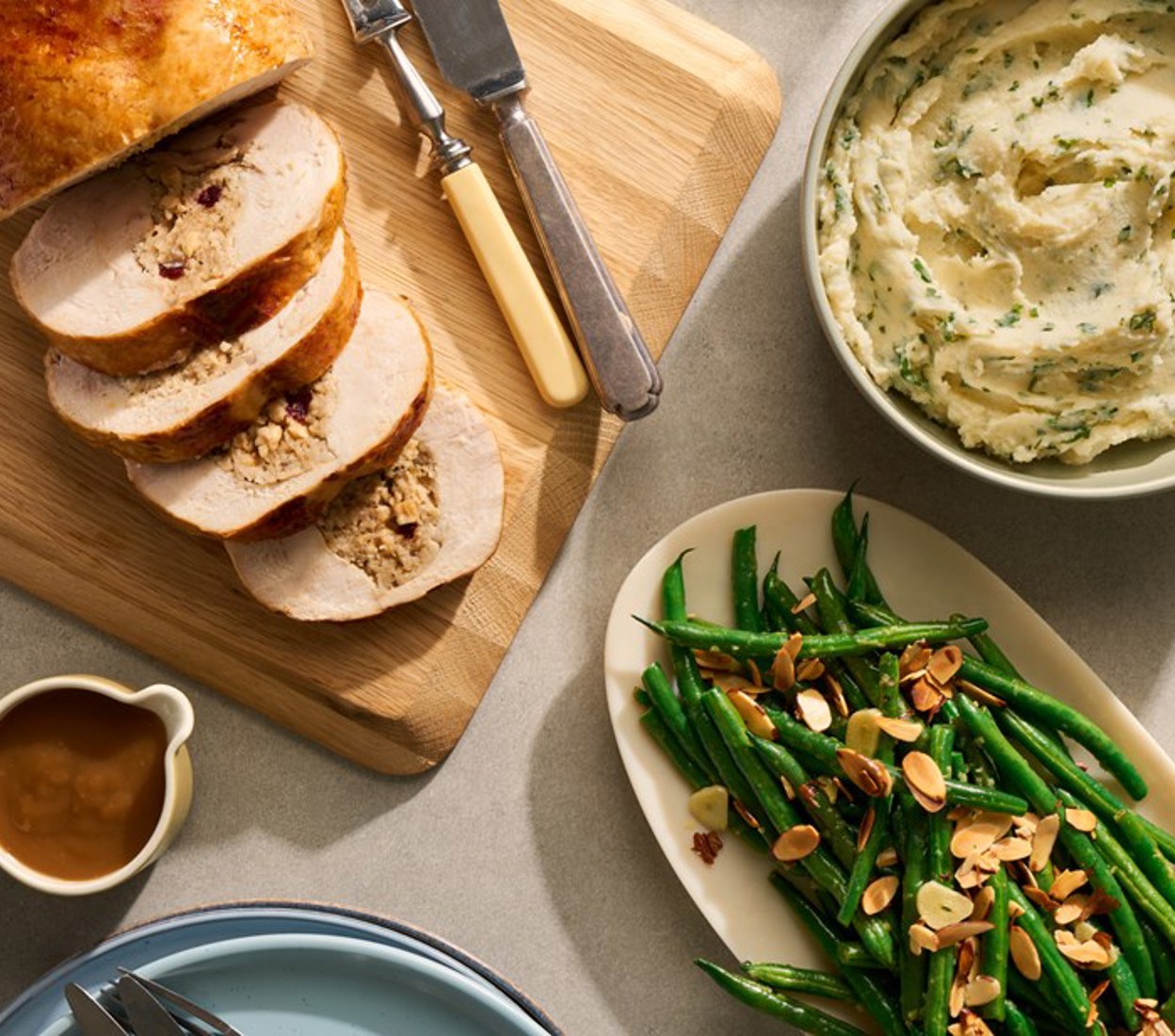 Cranberry & Apple Boneless Roast Turkey with Herby Mash & Garlic Butter Green Beans 
