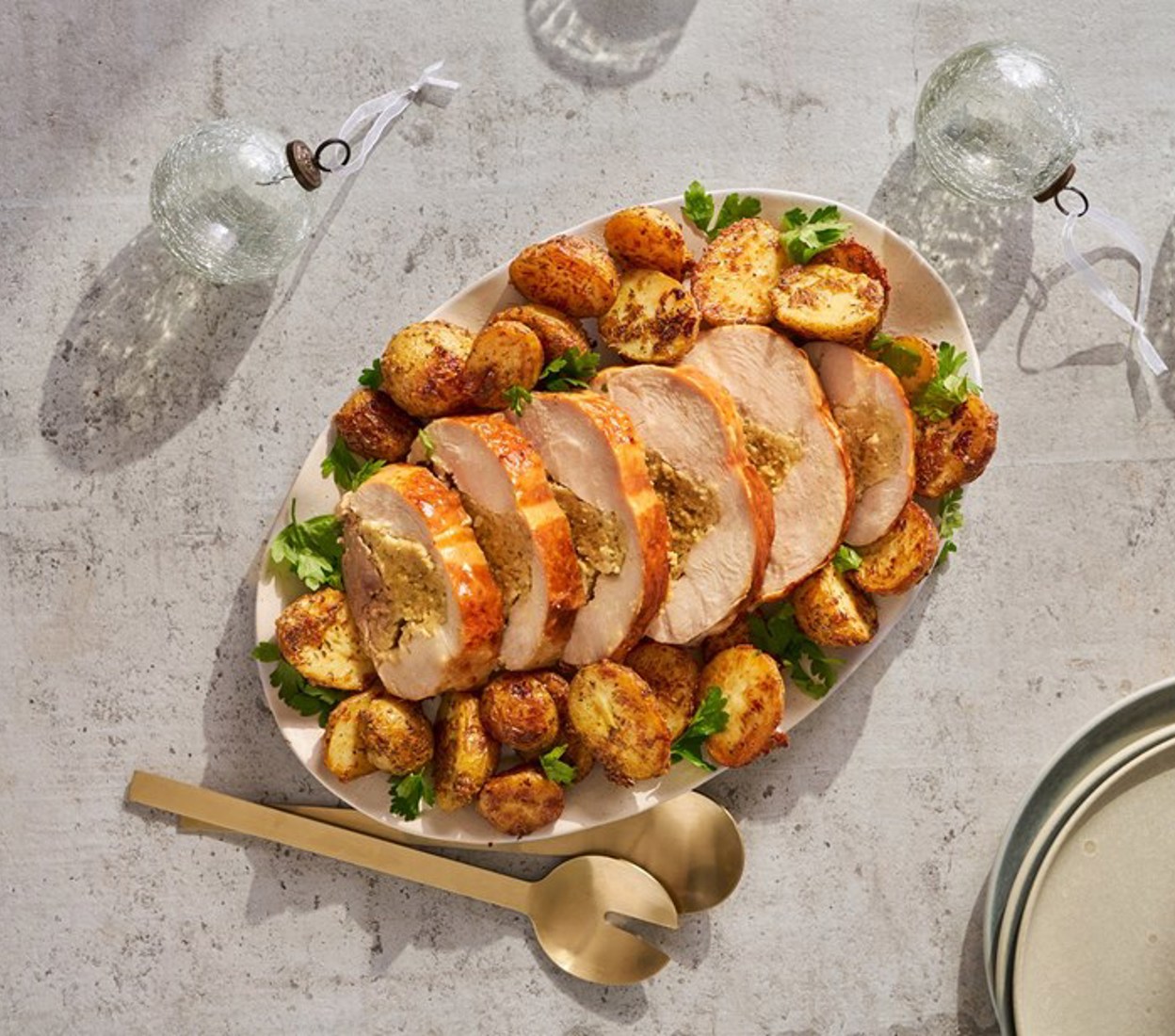 Garlic & Thyme Boneless Roast Turkey with Garlic Butter Potatoes