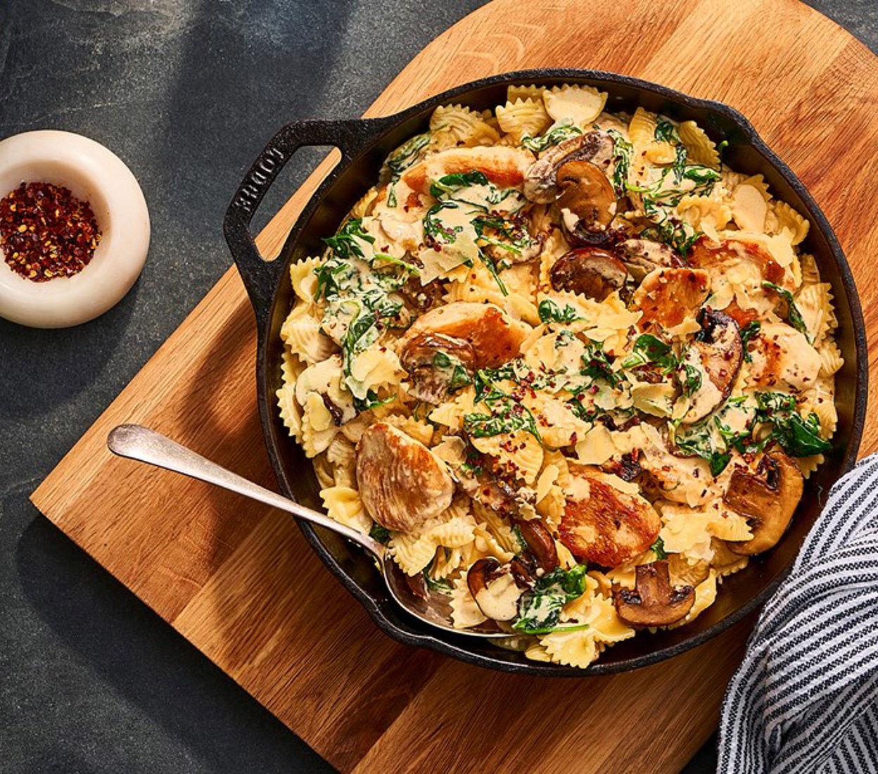 Creamy Chicken & Mushroom Pasta